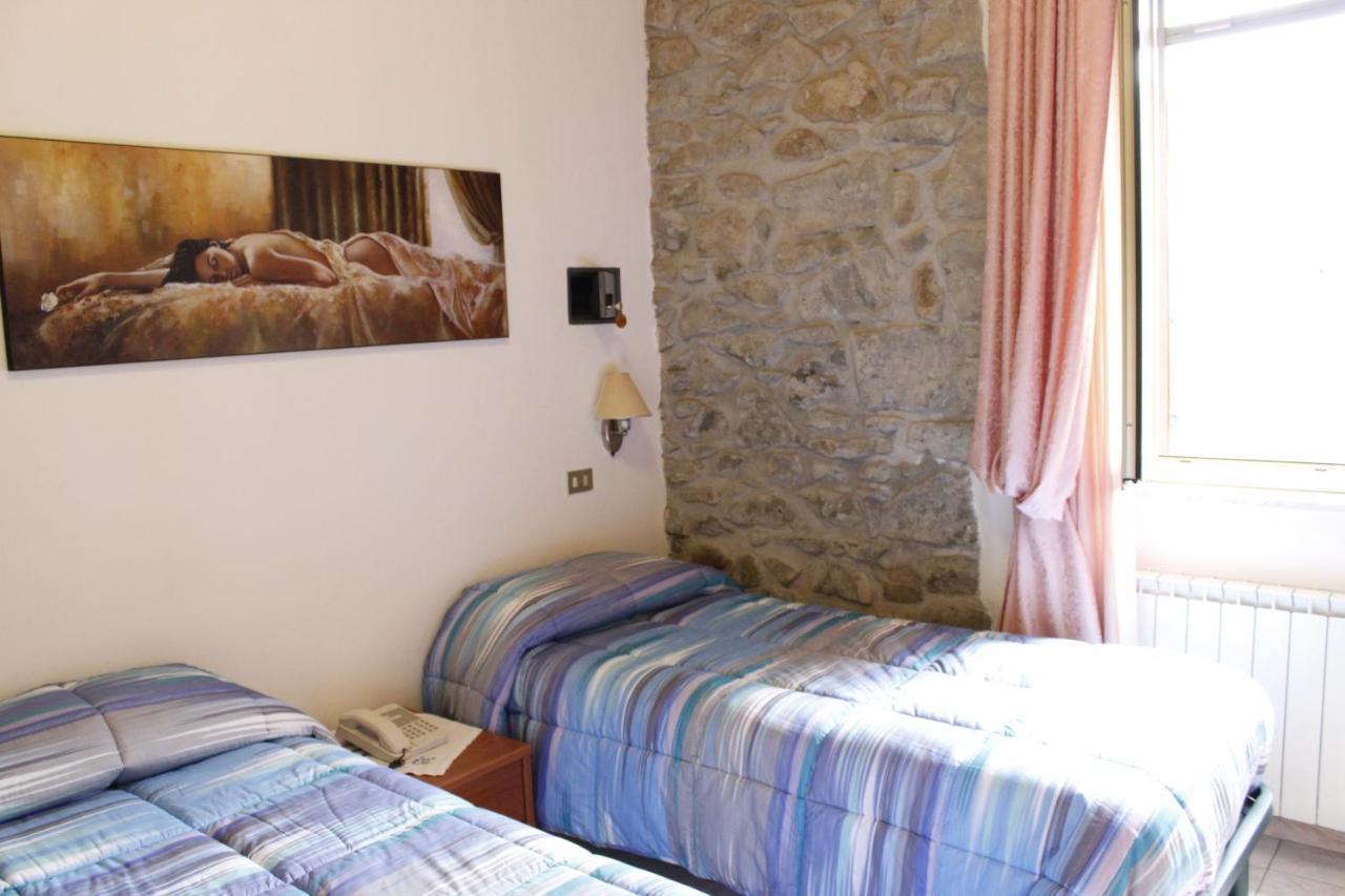 Albergo Elisa Comano  المظهر الخارجي الصورة